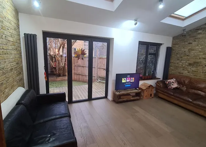Family Friendly 3 Bedroom Home In Islington